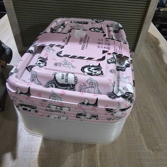 Halloween Ghost Face 10 Containers large 20 piece set - Picture 2 of 3